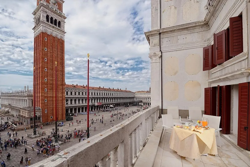 San Marco Luxury - Canaletto Suites Венеция 3*,  Италия