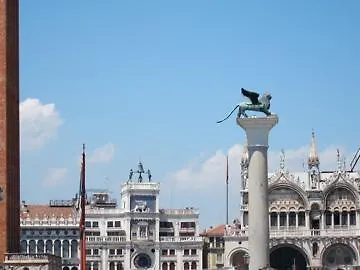 San Marco Luxury - Canaletto Suites Венеция Апарт-отель